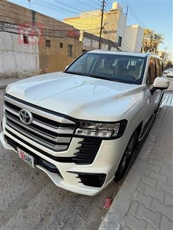 تويوتا لاندكروزر